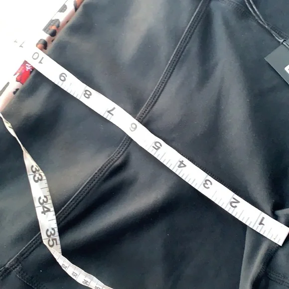 WILDFOX  black/natural wild leopard biker shorts - Picture 13 of 15